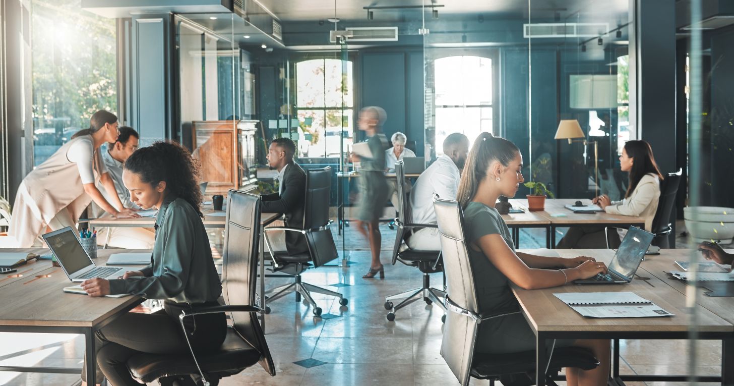 JASA PENYEWAAN RUANGAN KANTOR